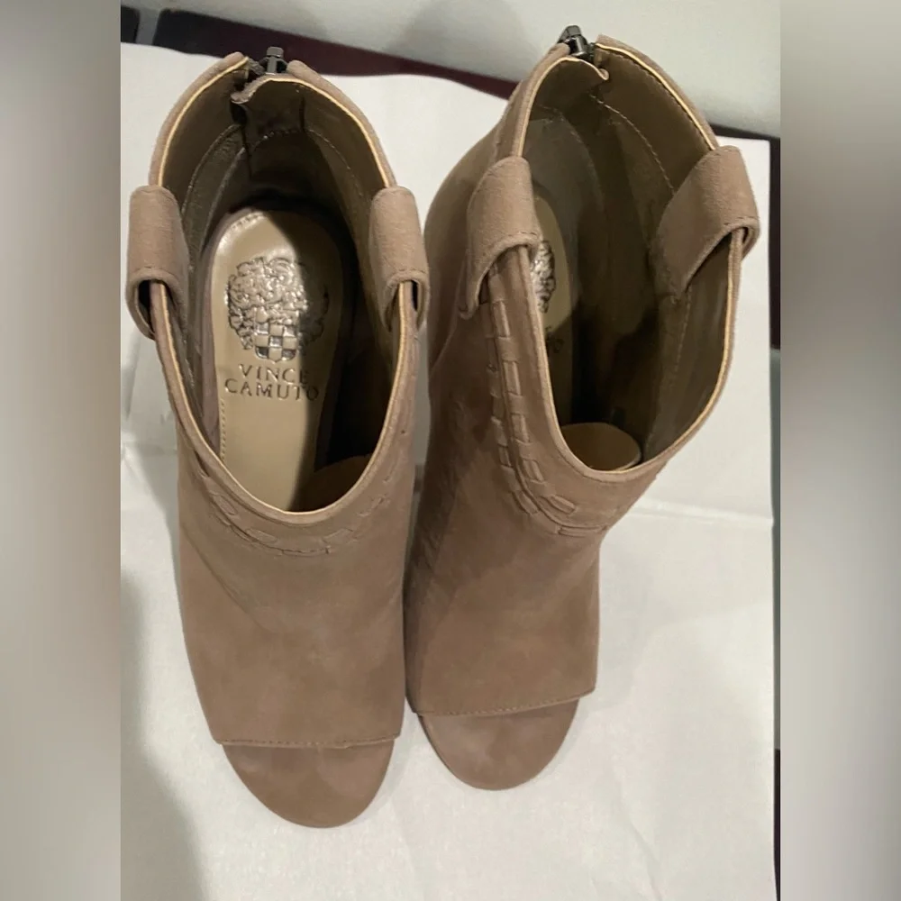 Vince Camuto Shorana Open Toe Bootie size 7